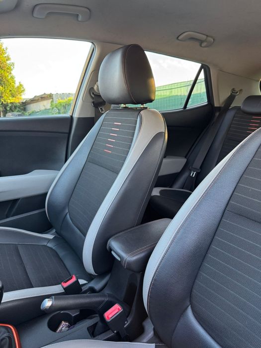 Vând Kia Stonic 2017,1.6 diesel/SCHIMB cu SUV 4x4