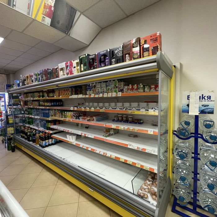 Хладилна витрина