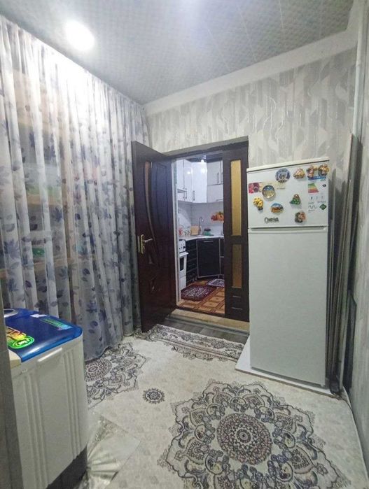 4 хоналик квартира 1 этаж , шарк 1 , бозорча