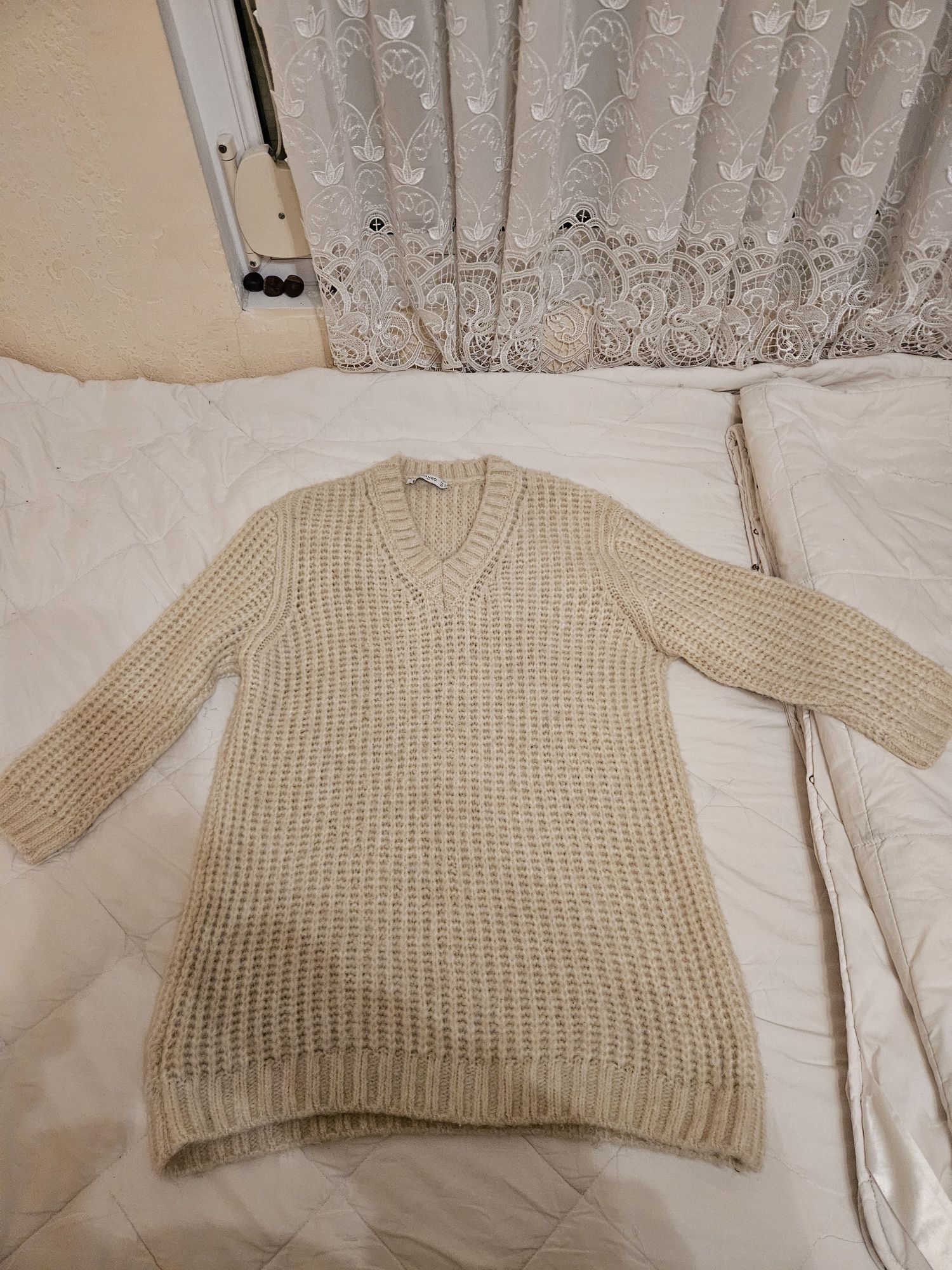Дамски пуловери  ZARA и Mango