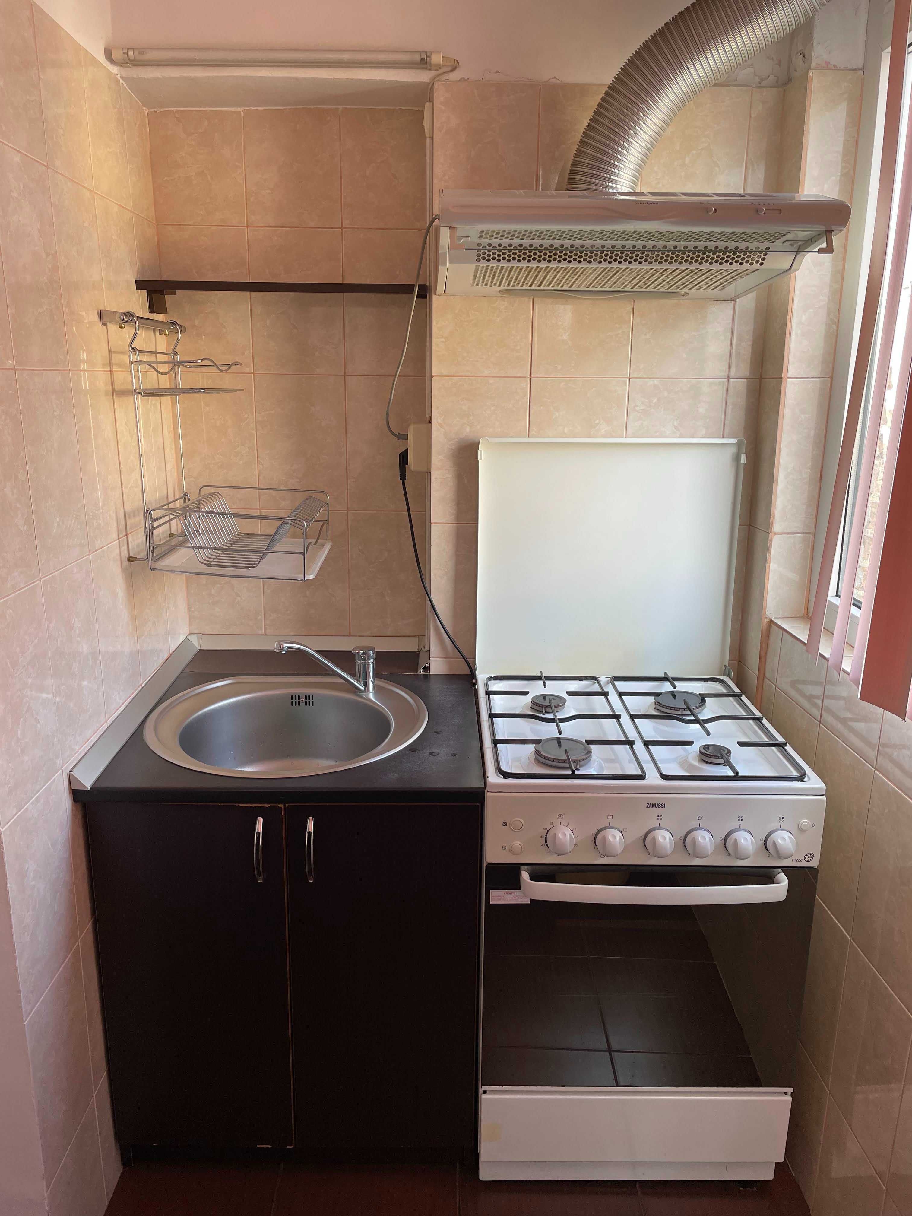 Apartament de inchiriat 2 camere Rovine