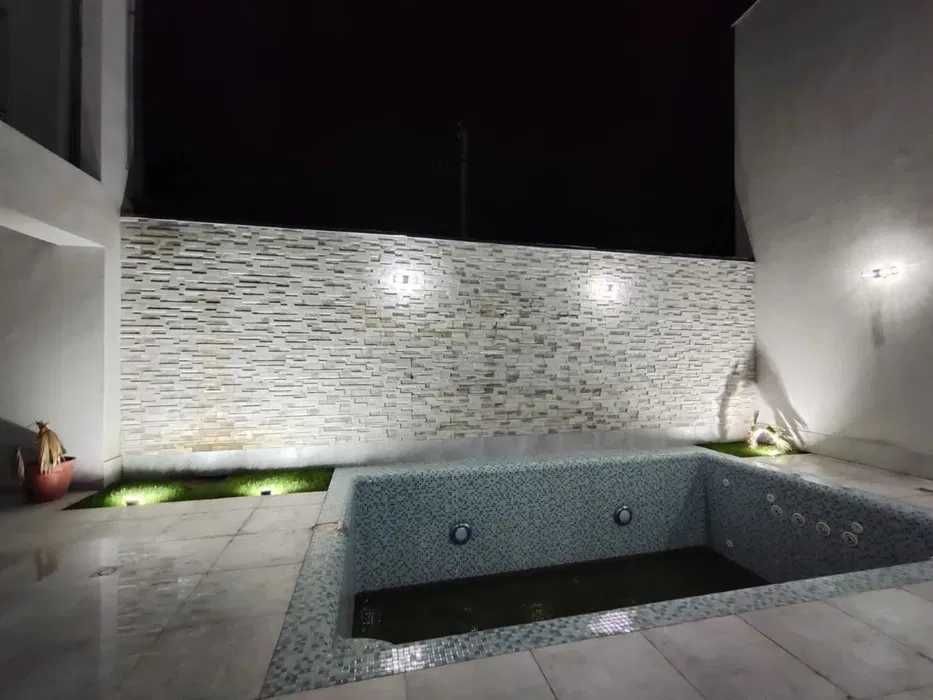 Аренда Евро коттеджа с бассейном / id888 /