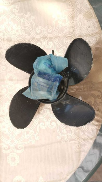 Vand elice QuickSilver Nemesis  10.3 x 13" 8M8027512