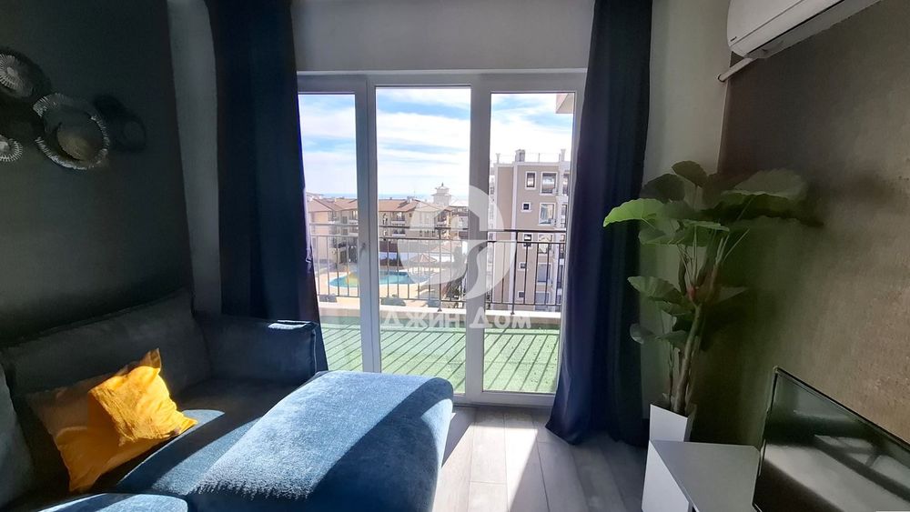 Продава се Двустаен апартамент в Свети Влас - 60 кв.м за 2000 €/кв.м - Снимка #2
