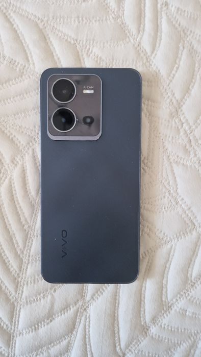 Мобильный телефон  в отличном состоянии VIVO 025