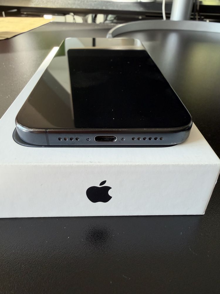 iPhone 15 Pro Max 256 gb ГАРАНЦИЯ