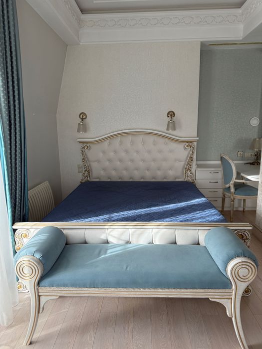 Кровать в стиле барокко