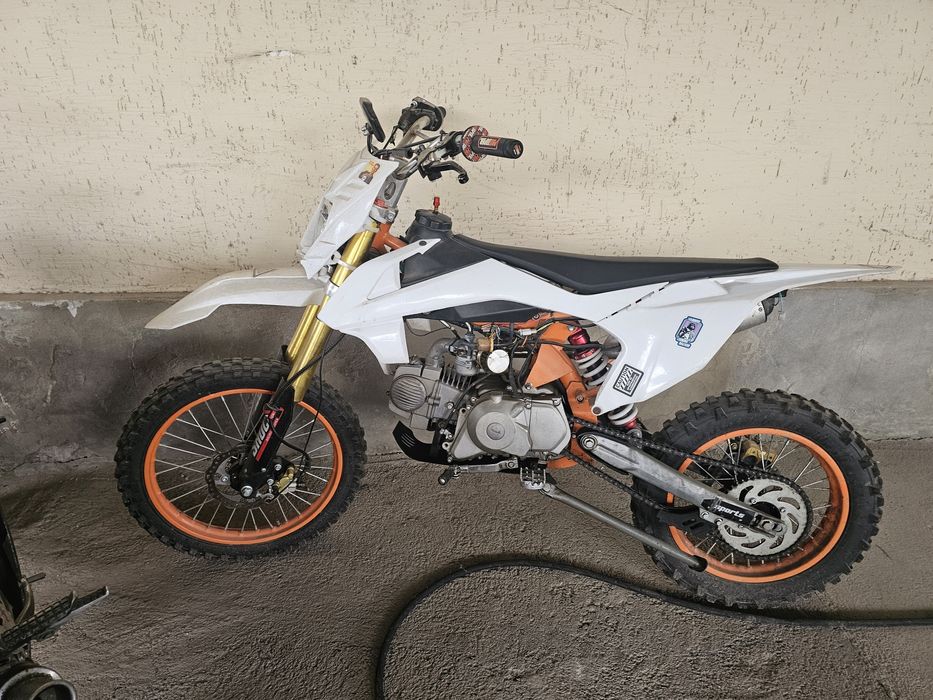 Мотоцикл Эндуро 140 куб