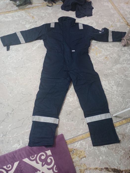 Зимнии комбинезон