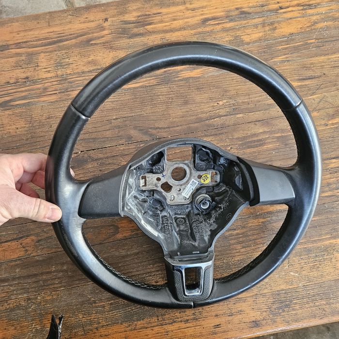 Волан за Vw tiguan 2013