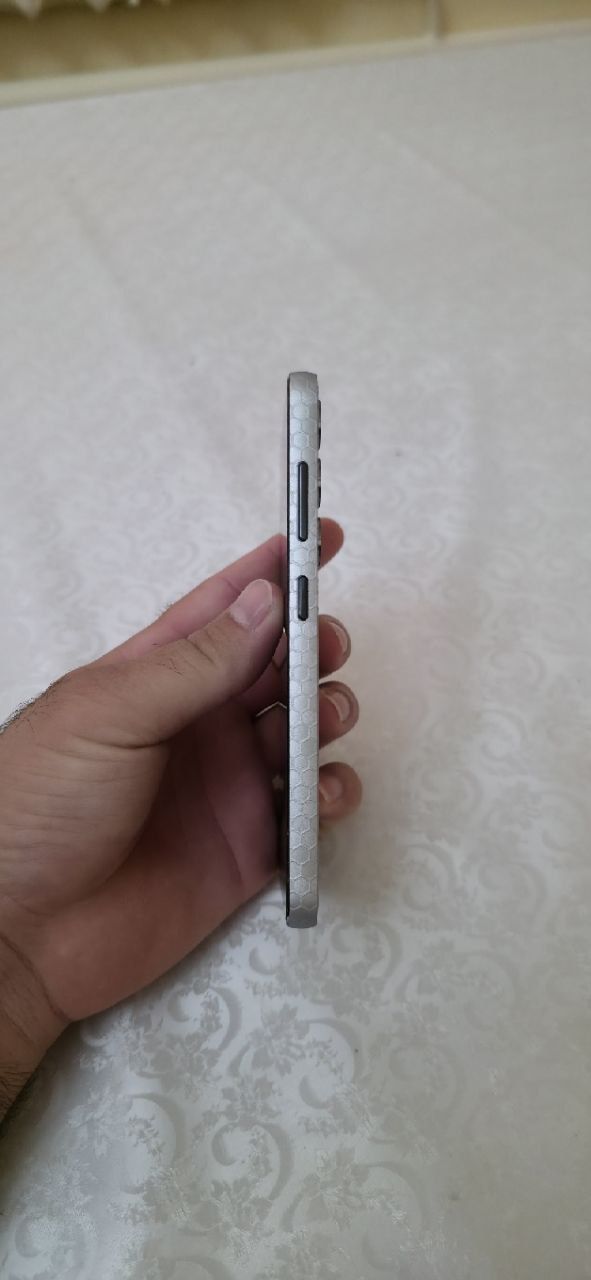 Samsung galaxy s23 8 256 Gb