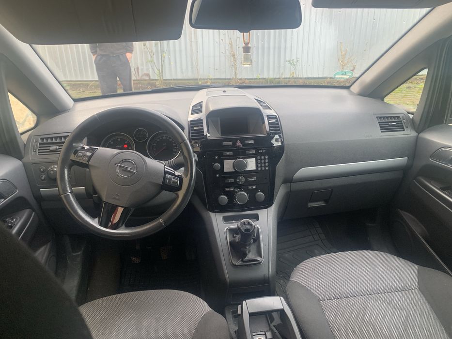 Vand Opel Zafira 1,7 TDY an 2011