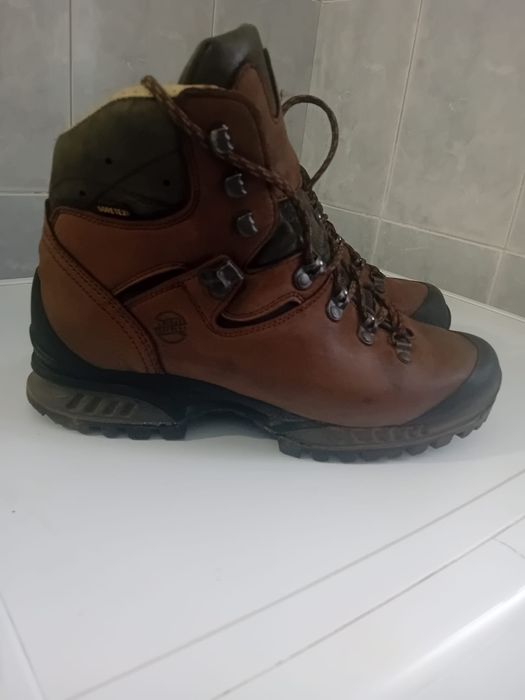 Vind bocanci  de piele