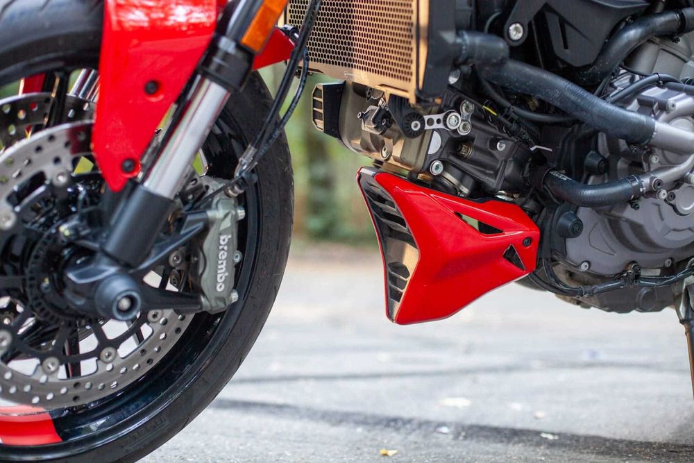 Ducati Monster Plus 937