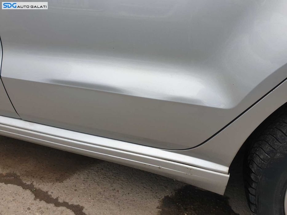Usa Usi Portiera Portiere Stanga Spate Dezechipata cu Defect Volkswagen Polo 6R 2009 - 2016 Culoare LA7W