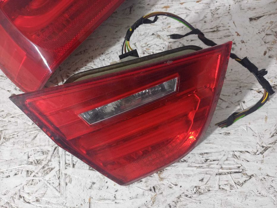 Triple stopuri stanga dreapta BMW E90 LCI