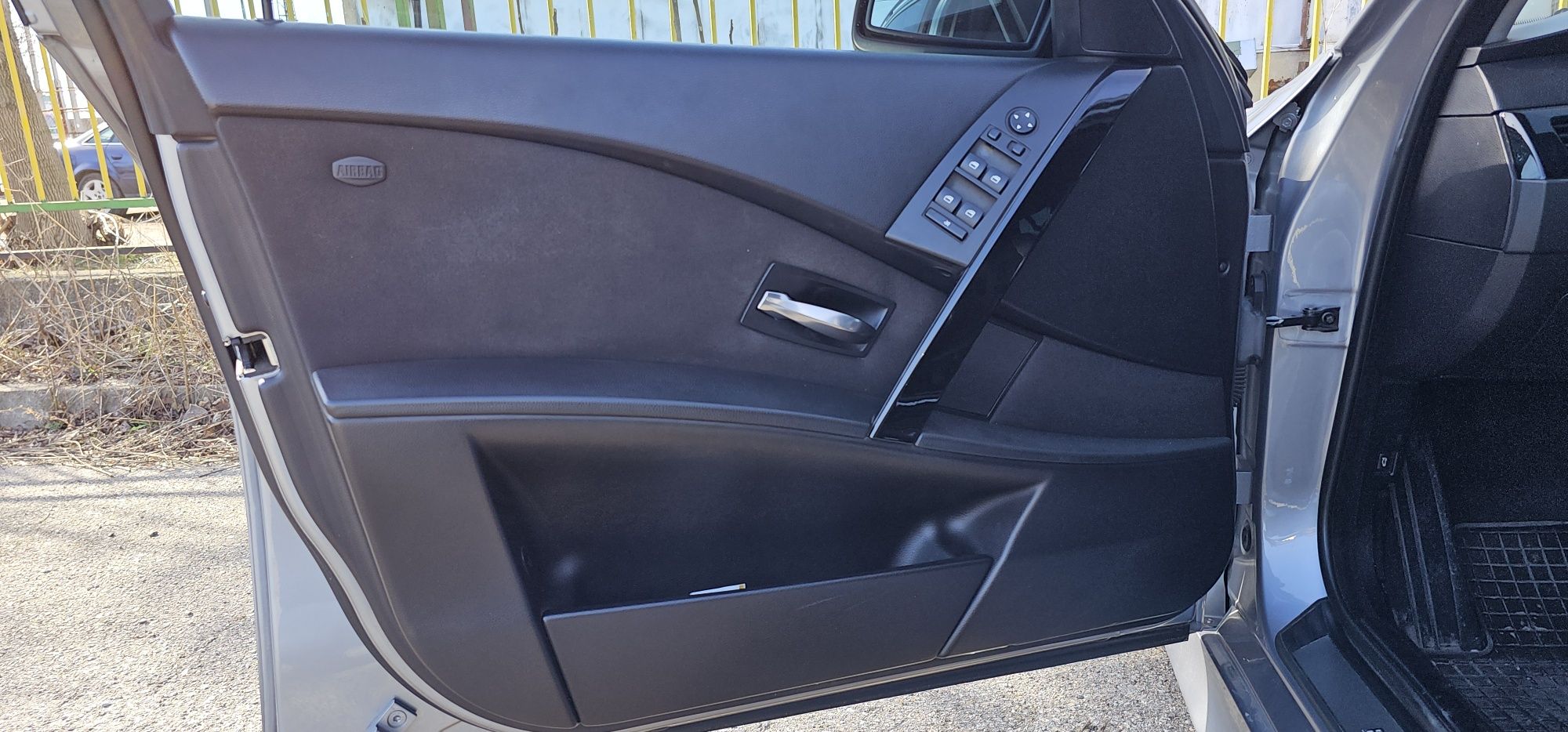 Салон за BMW E61