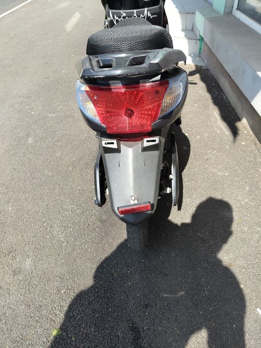 Scutere electrice