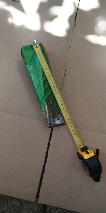 Vând crapator lemne