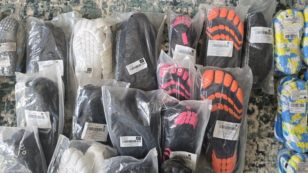 Lot adidasi watershoes , barefoot, 167 bucati