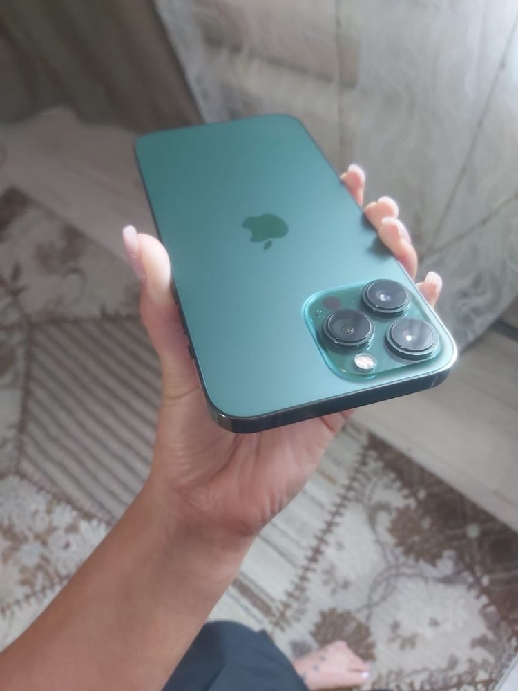 Продам айфон 13 pro max