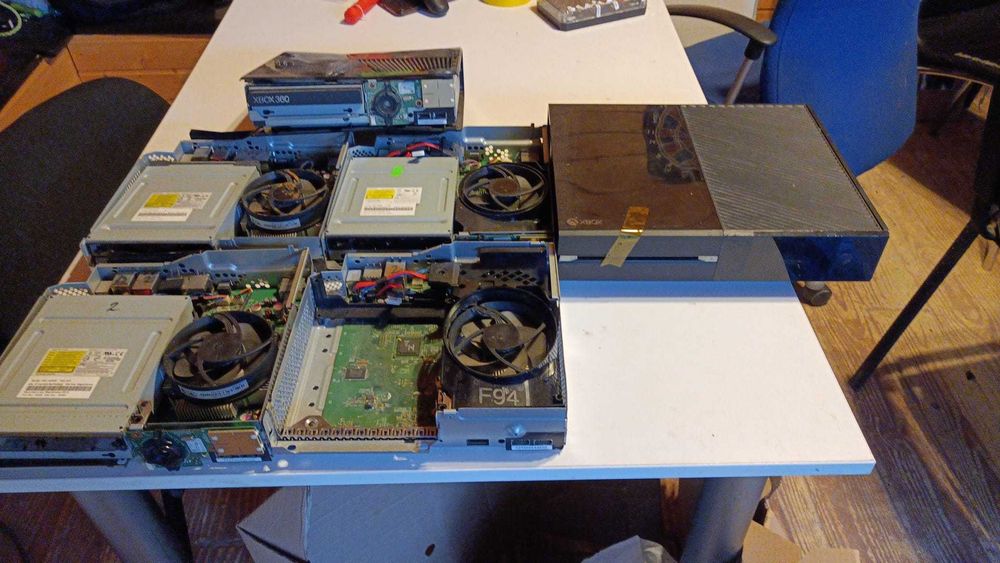 Lot xbox 360 , xbox one defect