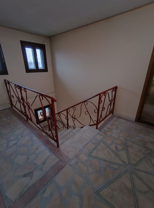 Casa Parcul Carol central p+2 plus 3 anexe si garaj. 206.72 utili