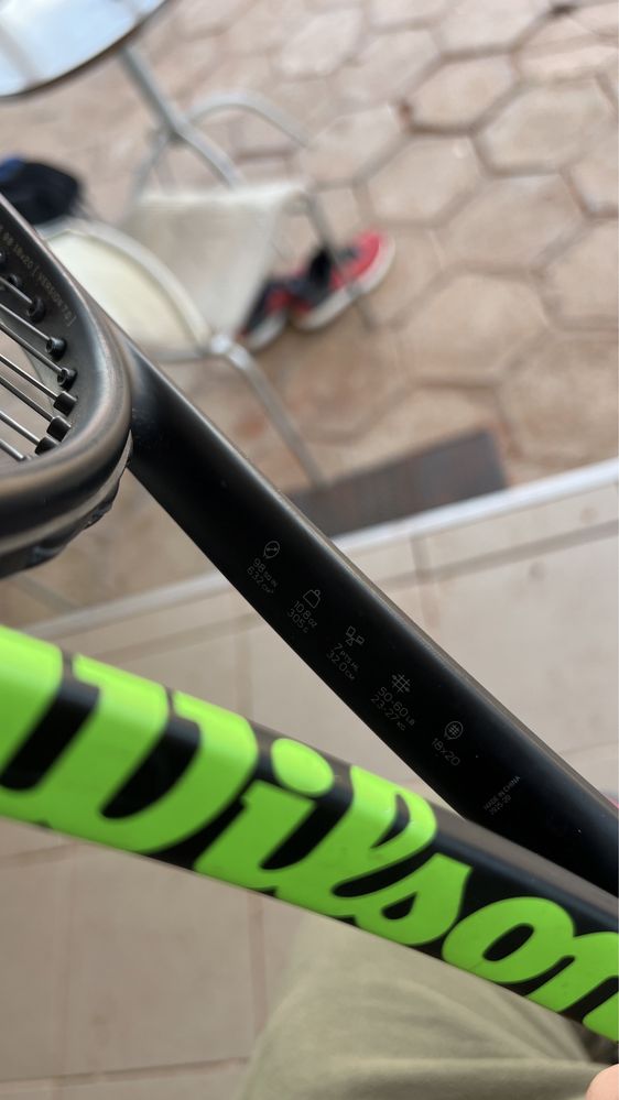 Wilson blade v7 305g 18x20