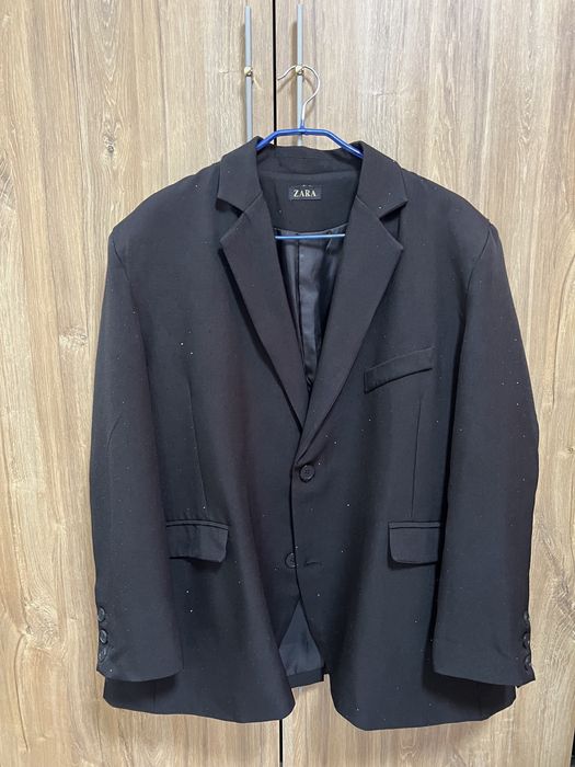 Пиджак от ZARA черный