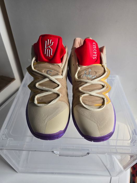 Nike Kyrie Iring 5