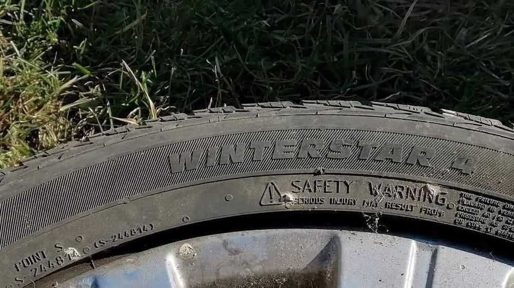 Roți cu cauciucuri de iarna 5x112 225x45/R17