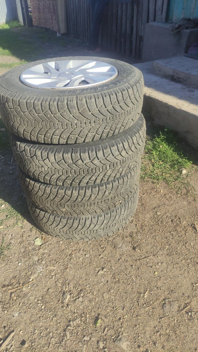 Зимняя резина r14