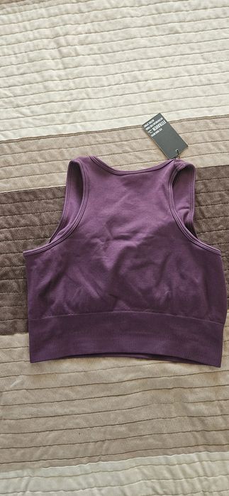 Top mov nou, mărimea L