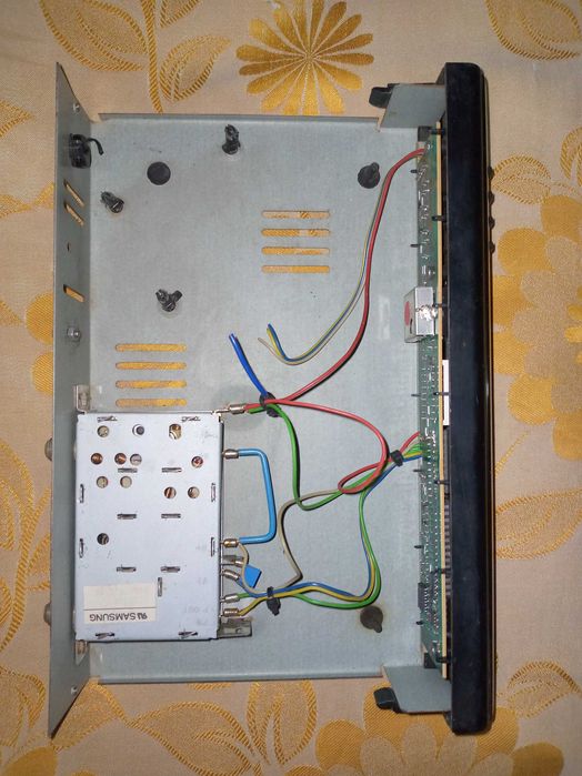 DFC-1000 digital frequency converter