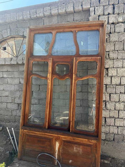 продам  двери окна и стело  душ кабины