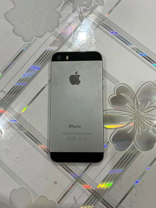Айфон 5s продам