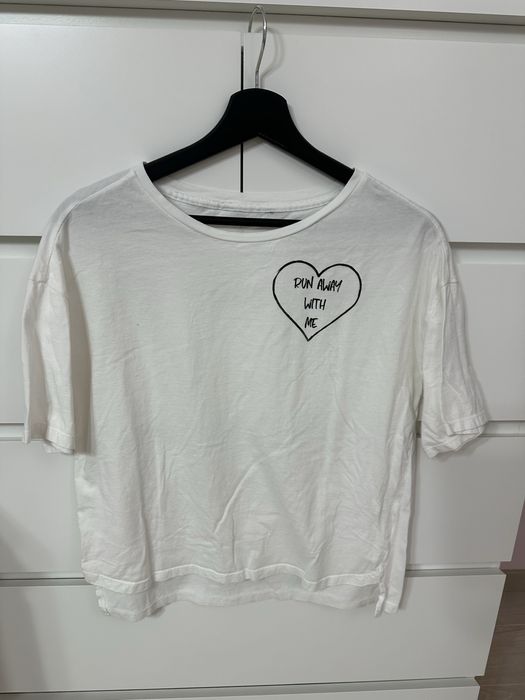 Тениски модерни с къс ръкав