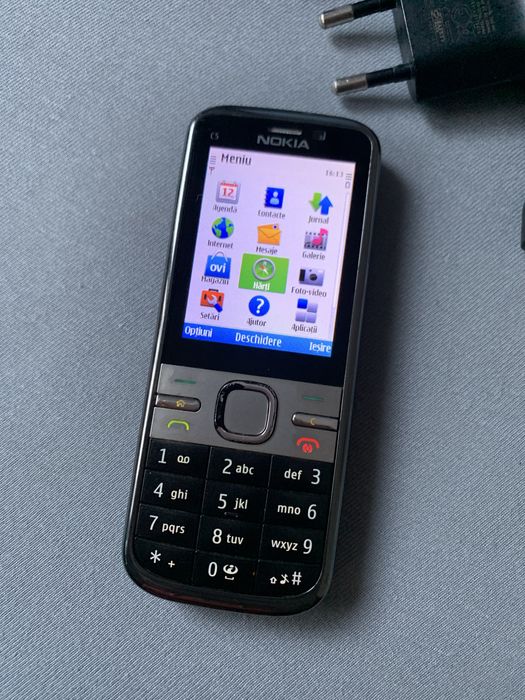 Telefon clasic NOKIA C5 C5-00 3G, Meniu in Limba Romana