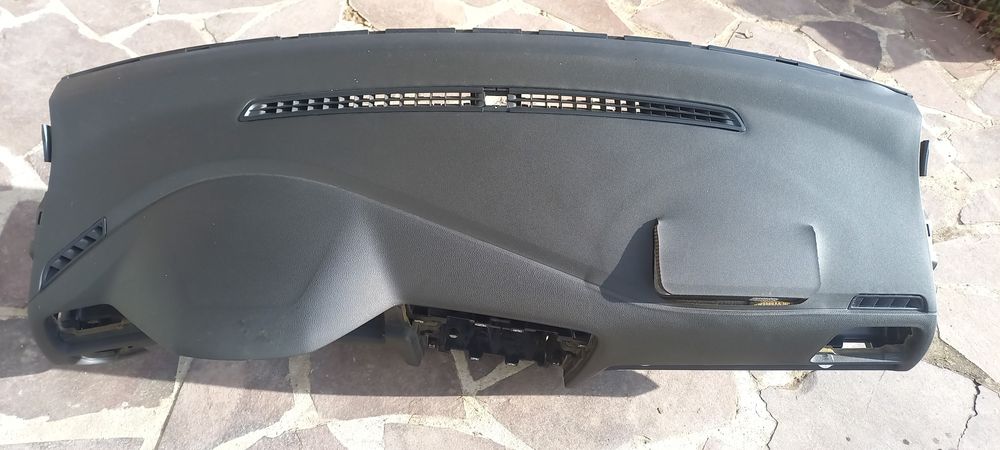 Plansa de bord volkswagen golf 7 2015