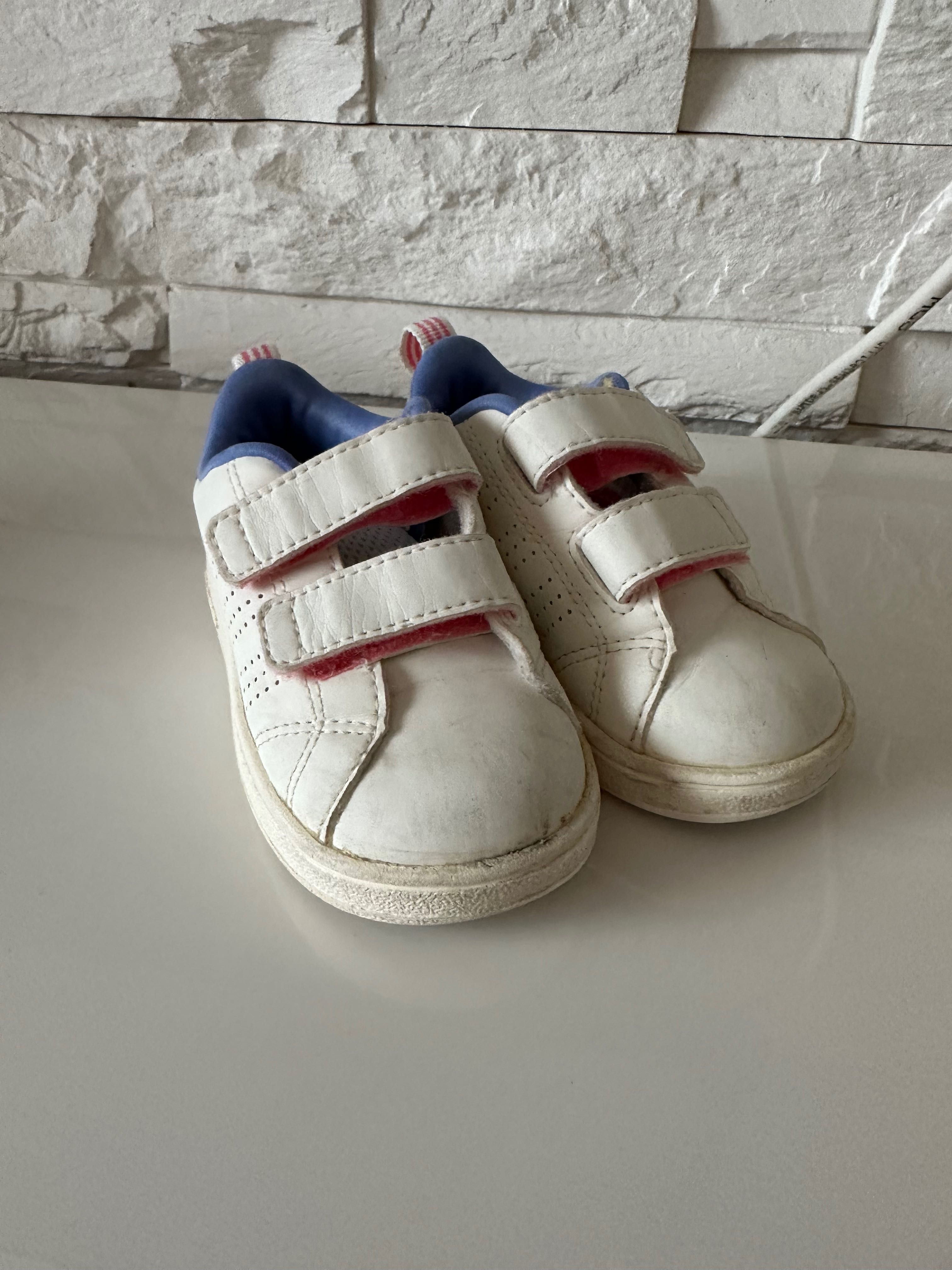 Детски маратонки Adidas и Mat Star