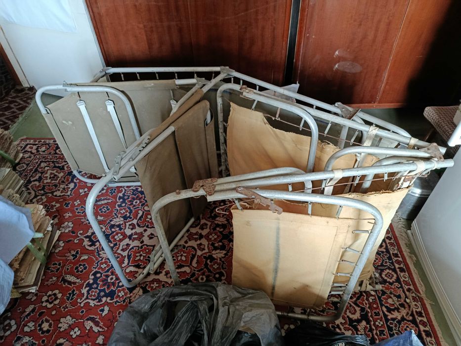 Раскладушки 4 шт БУ