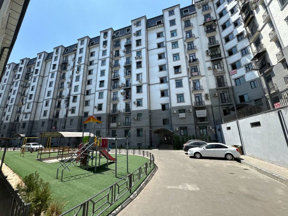 Продается 3 комнатная квартира. Юнусабад-11. Жк Comfort house