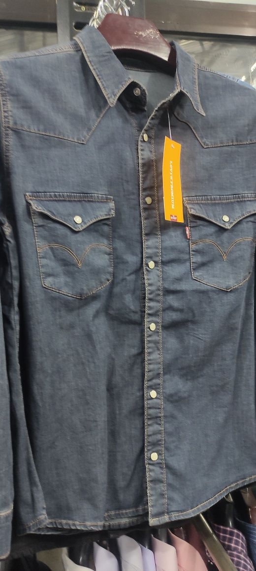Рубашки Levi's jeans