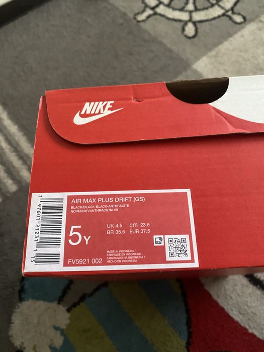 vand adidasi nike air max plus drift marimea 37.5 fit 38