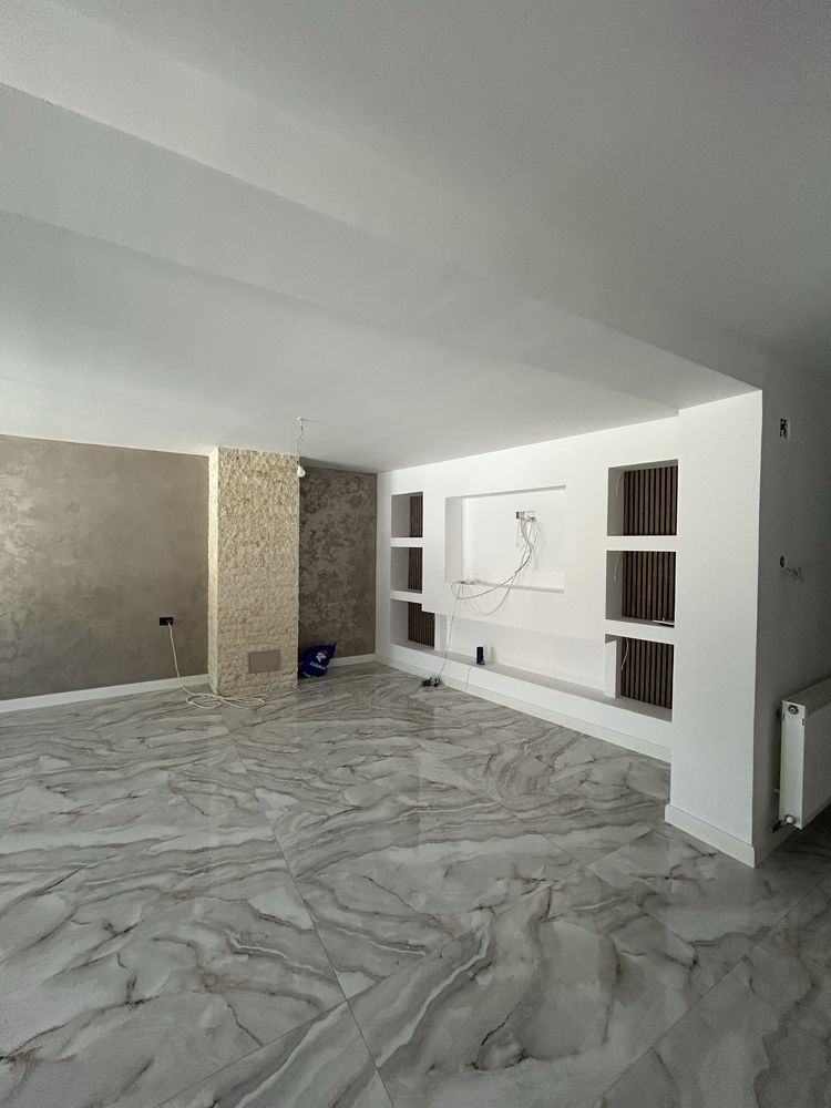 Servicii de constructii
