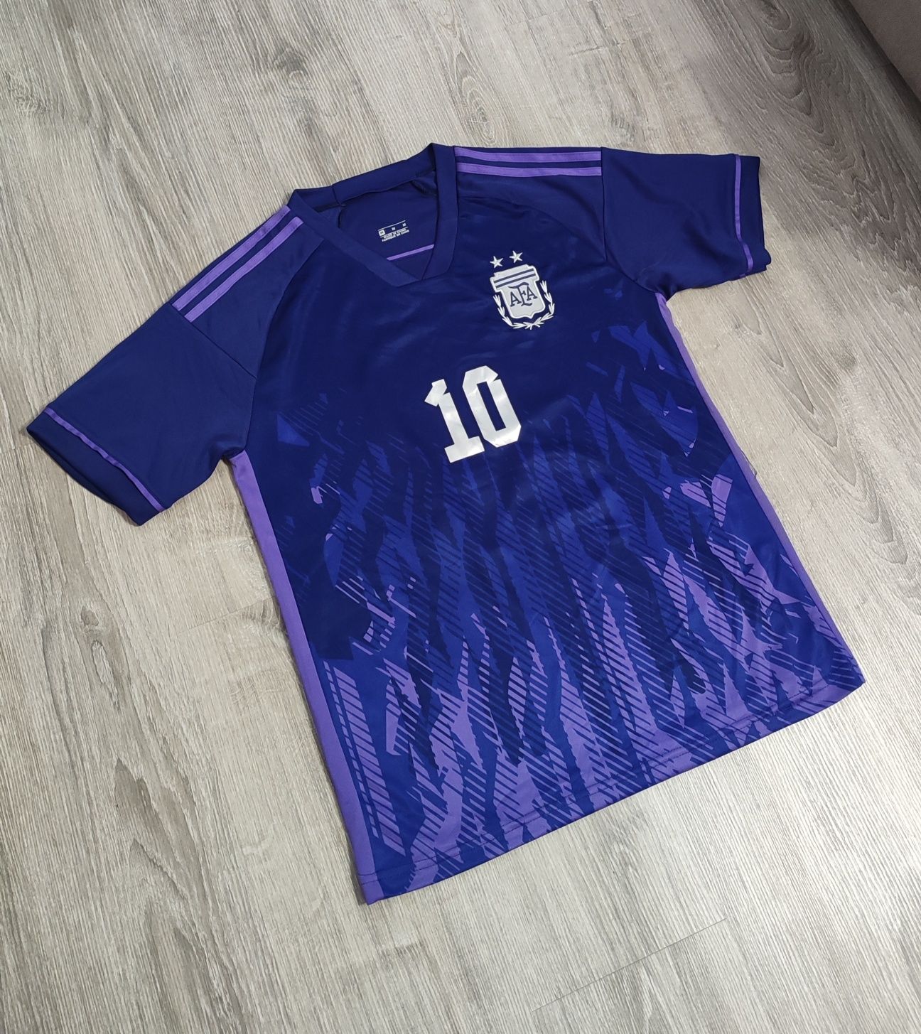 Messi Argentina size M Фен футболна фланелка на Меси