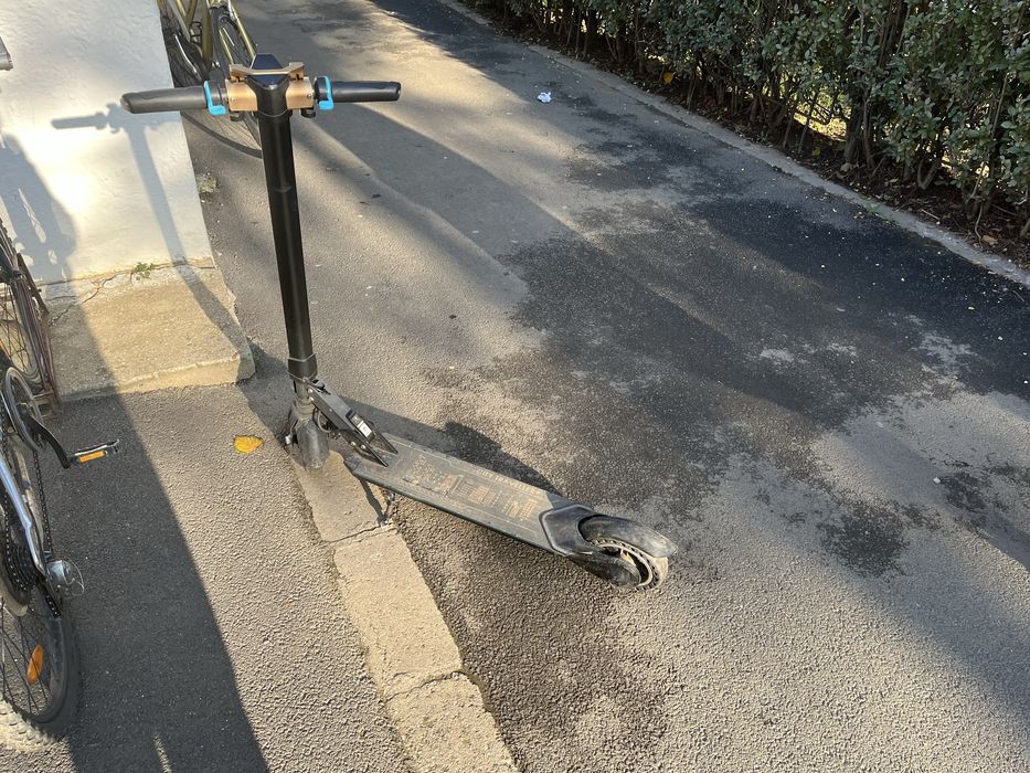 Trotineta elctrica myria ridace /predare lugoj