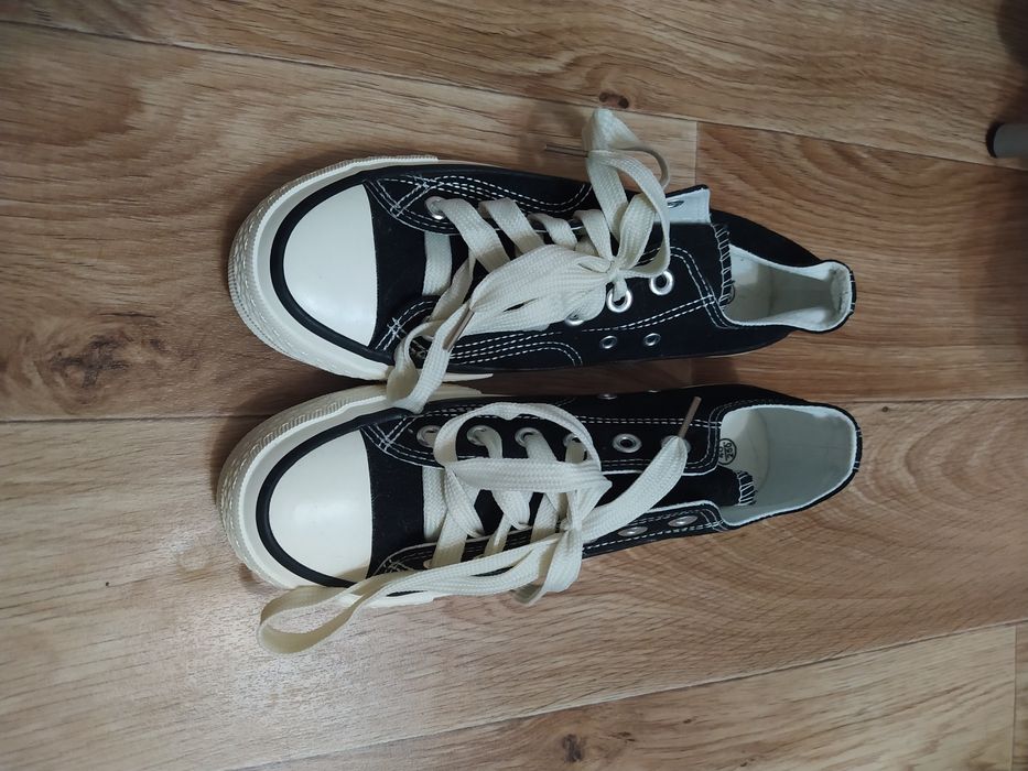 Продам кеды недорого