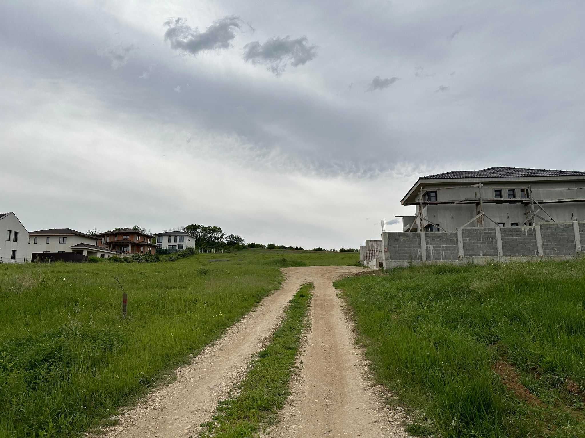 Parcele teren, strada Caisilor, zona Dealuri, Oncea