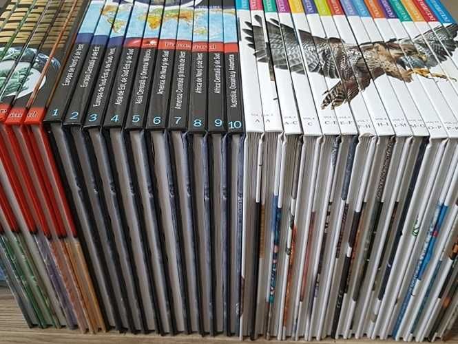 Vand 3 enciclopedii de colecție – 32 volume- STARE NOI